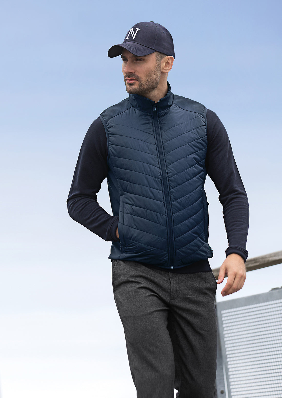 Benton Mens