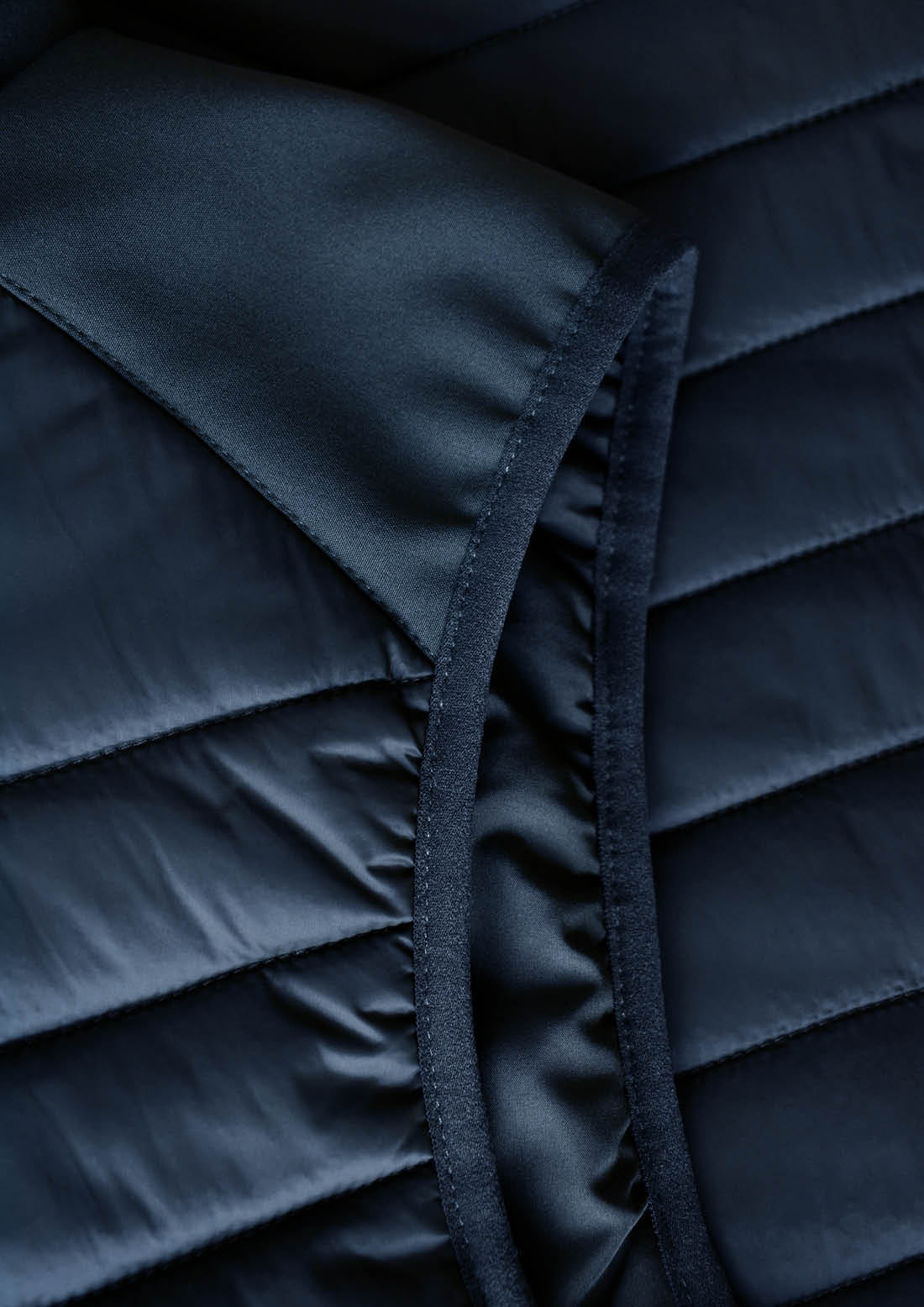 Benton Mens