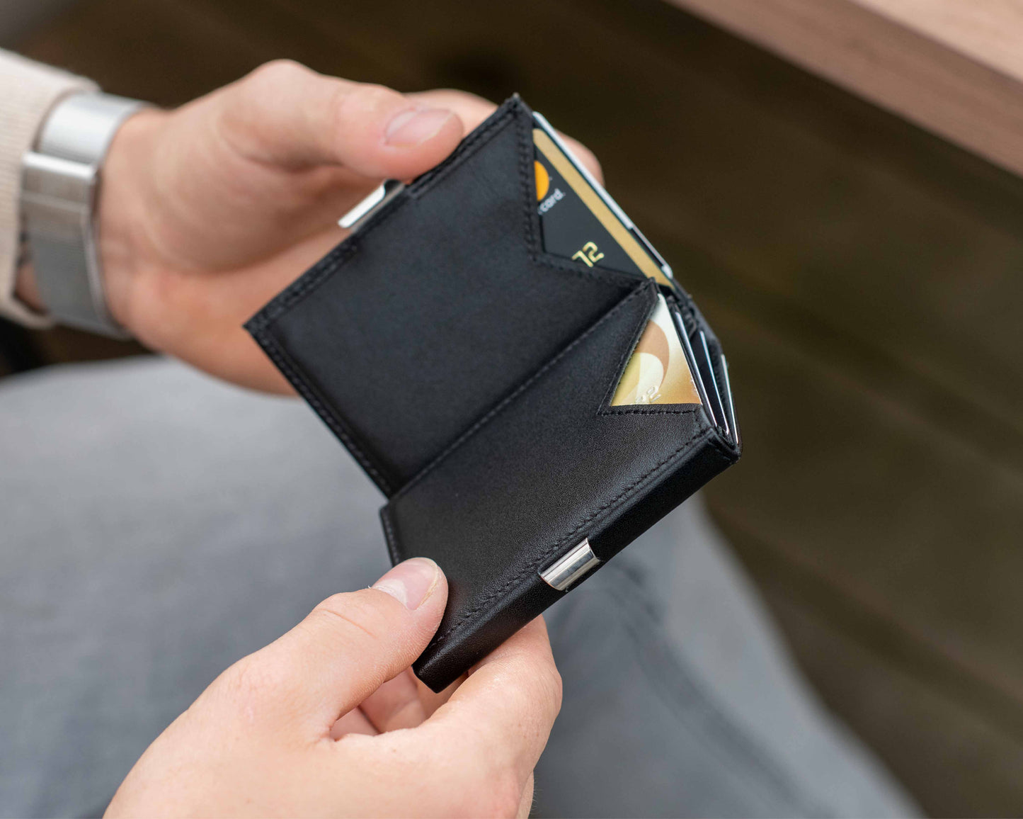 EXENTRI Wallet Black