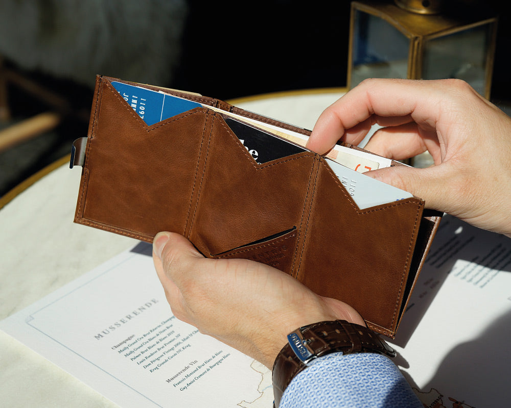 EXENTRI Wallet Hazelnut Brown